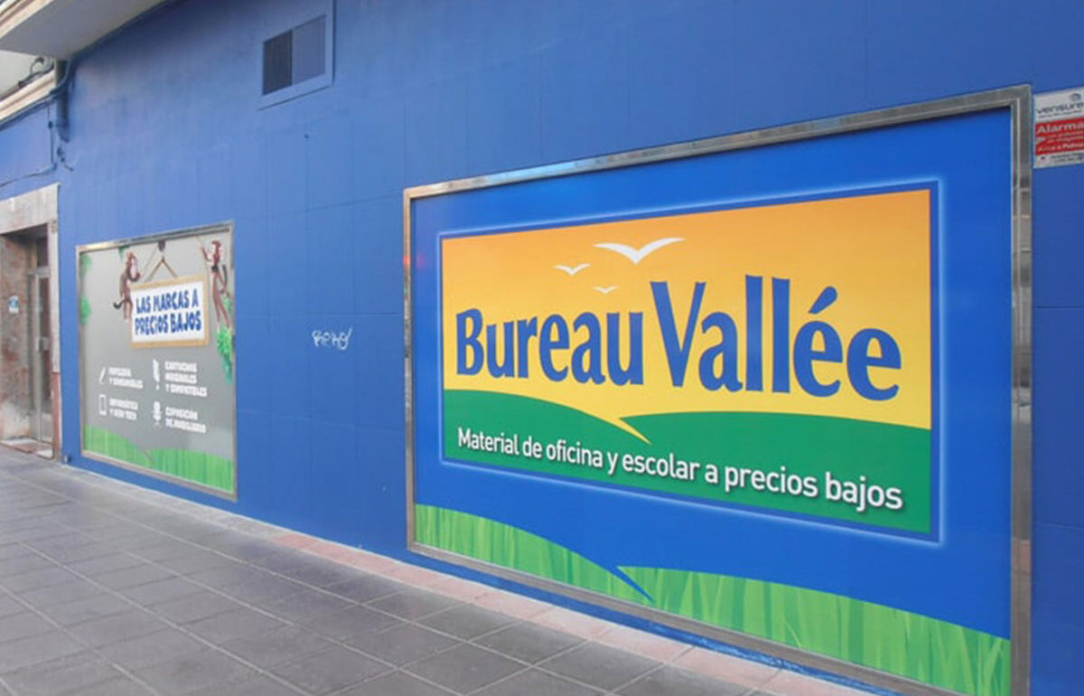 Rotulación fachada Bureau Vallée